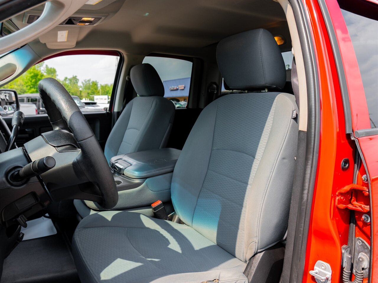 2013 RAM 1500 Tradesman - Photo 16 - Washington, MI 48094