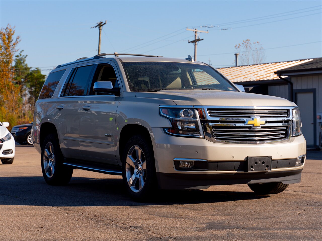 2017 Chevrolet Tahoe Premier   - Photo 3 - Washington, MI 48094