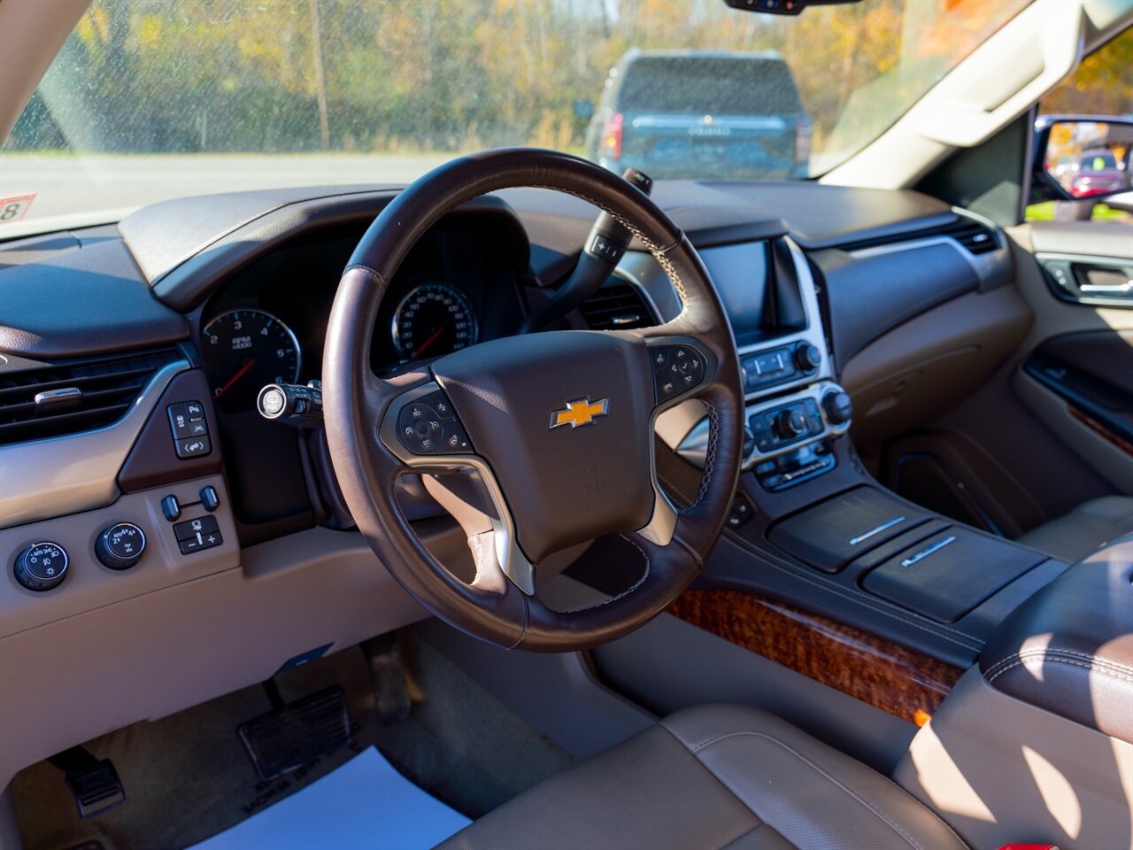 2017 Chevrolet Tahoe Premier   - Photo 18 - Washington, MI 48094