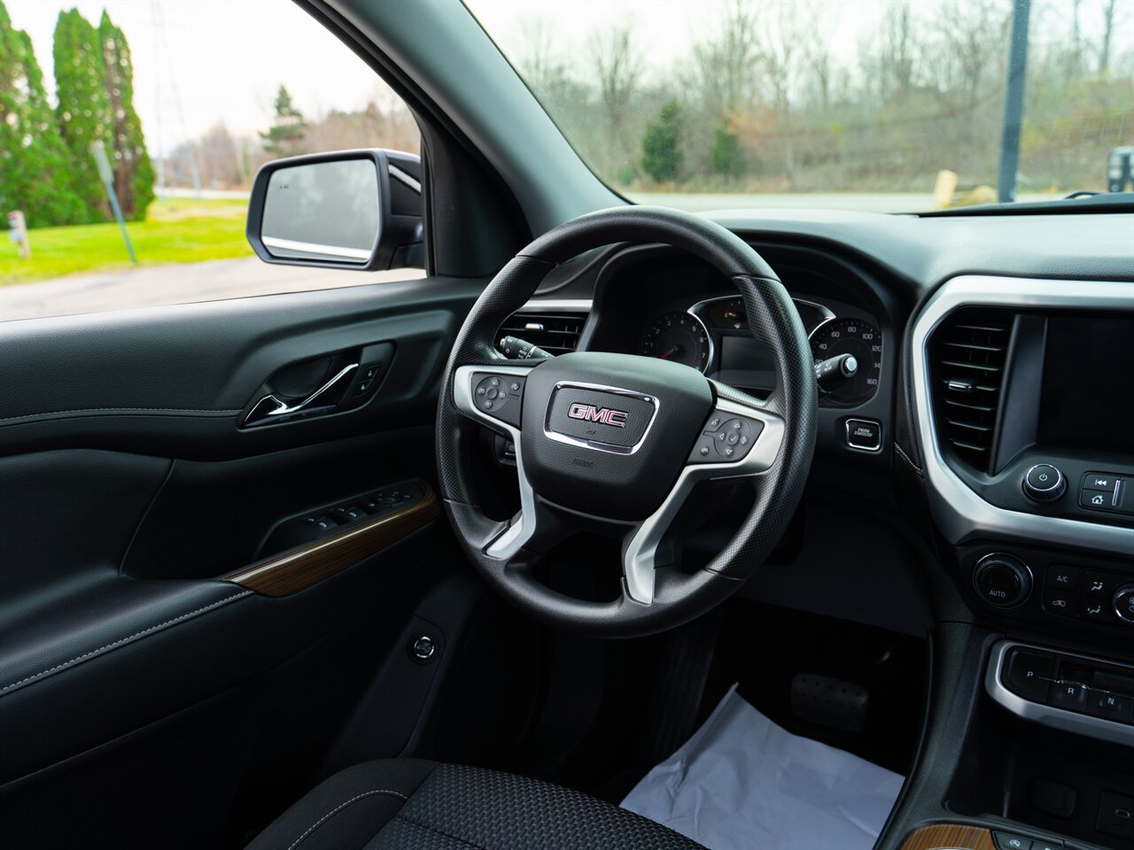 2023 GMC Acadia SLE   - Photo 26 - Washington, MI 48094