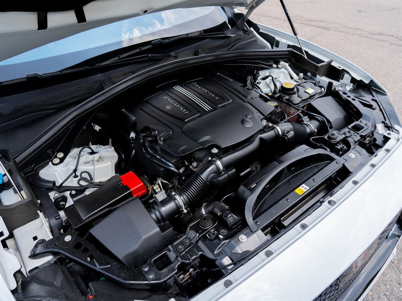 2019 Jaguar F-PACE S - Photo 15 - Washington, MI 48094