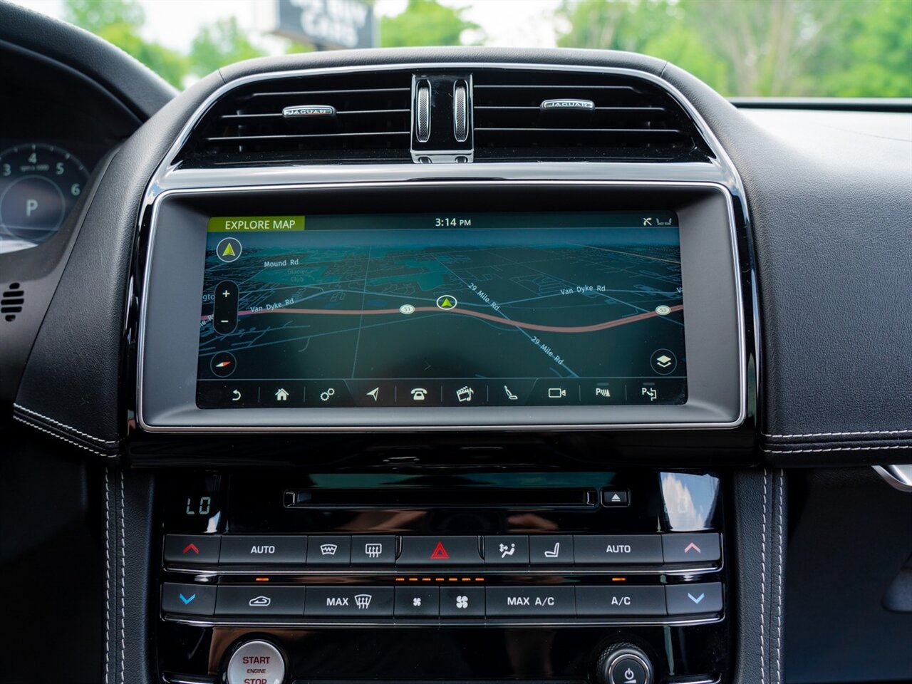 2019 Jaguar F-PACE S - Photo 33 - Washington, MI 48094