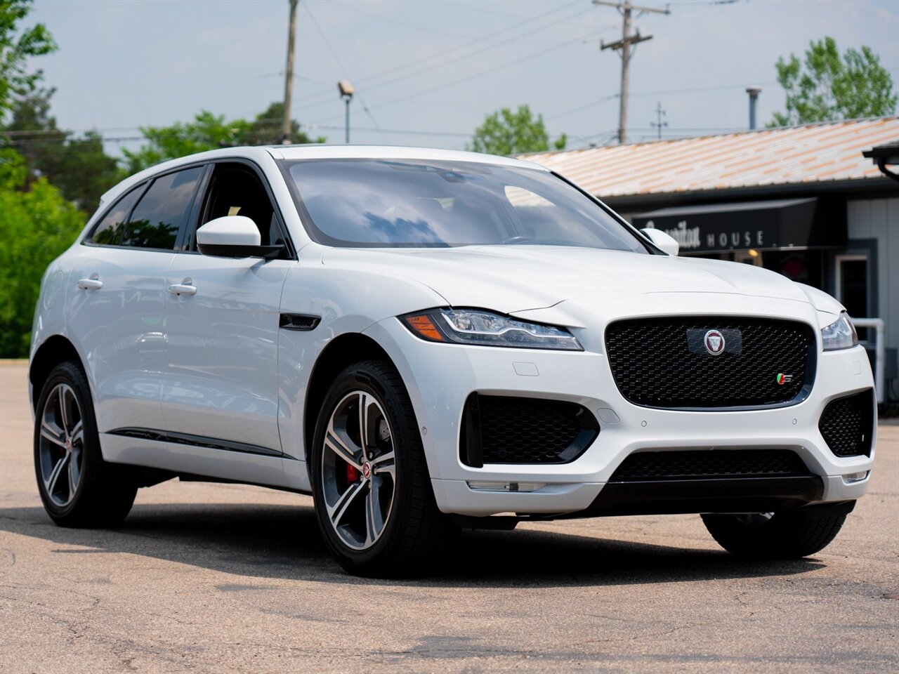 2019 Jaguar F-PACE S - Photo 3 - Washington, MI 48094