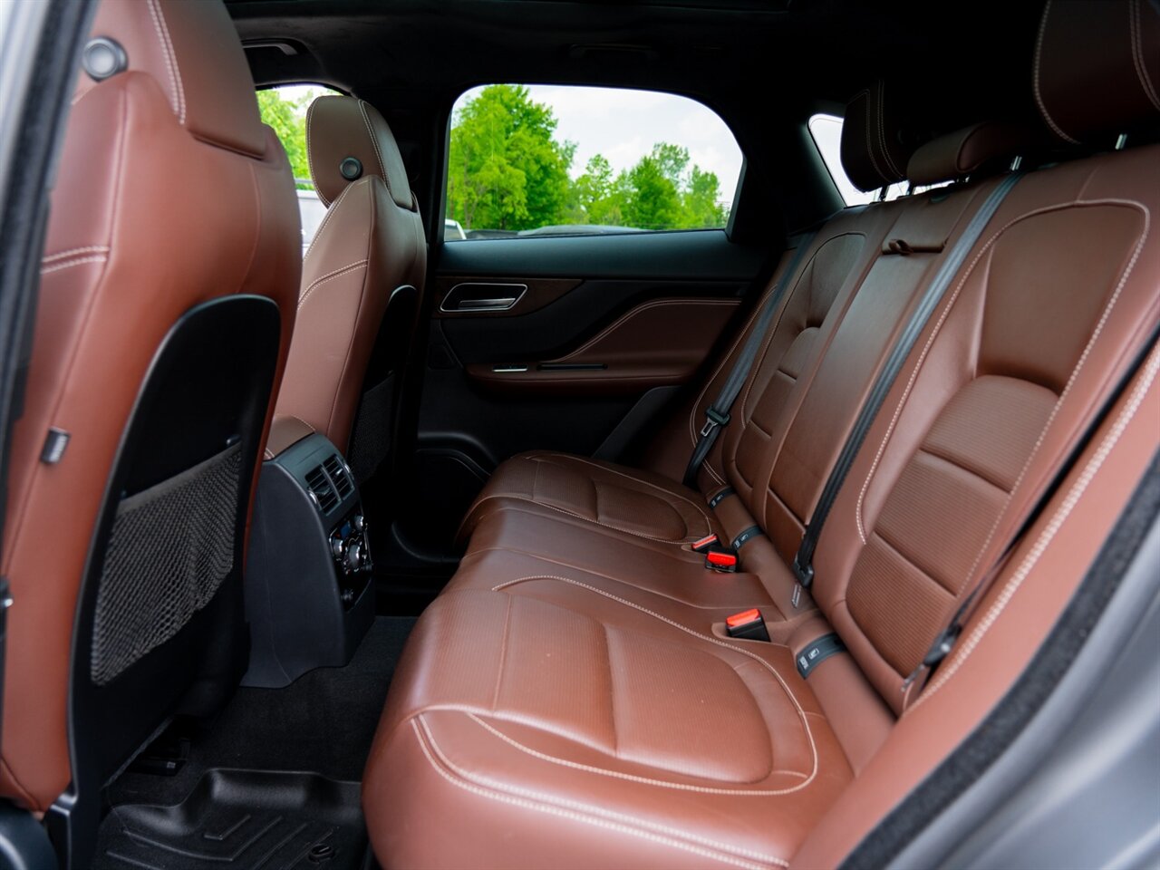 2019 Jaguar F-PACE S - Photo 24 - Washington, MI 48094