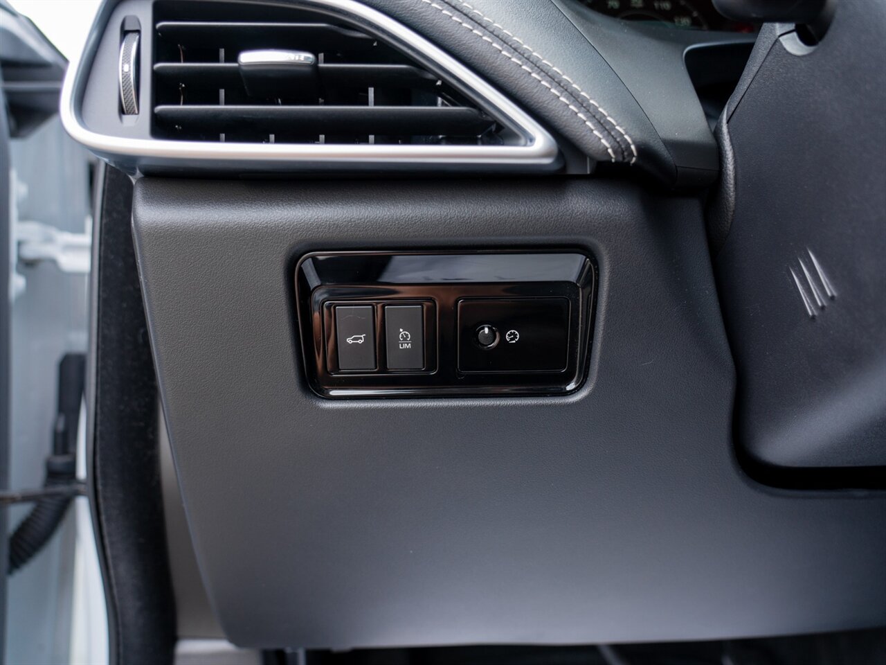 2019 Jaguar F-PACE S - Photo 39 - Washington, MI 48094