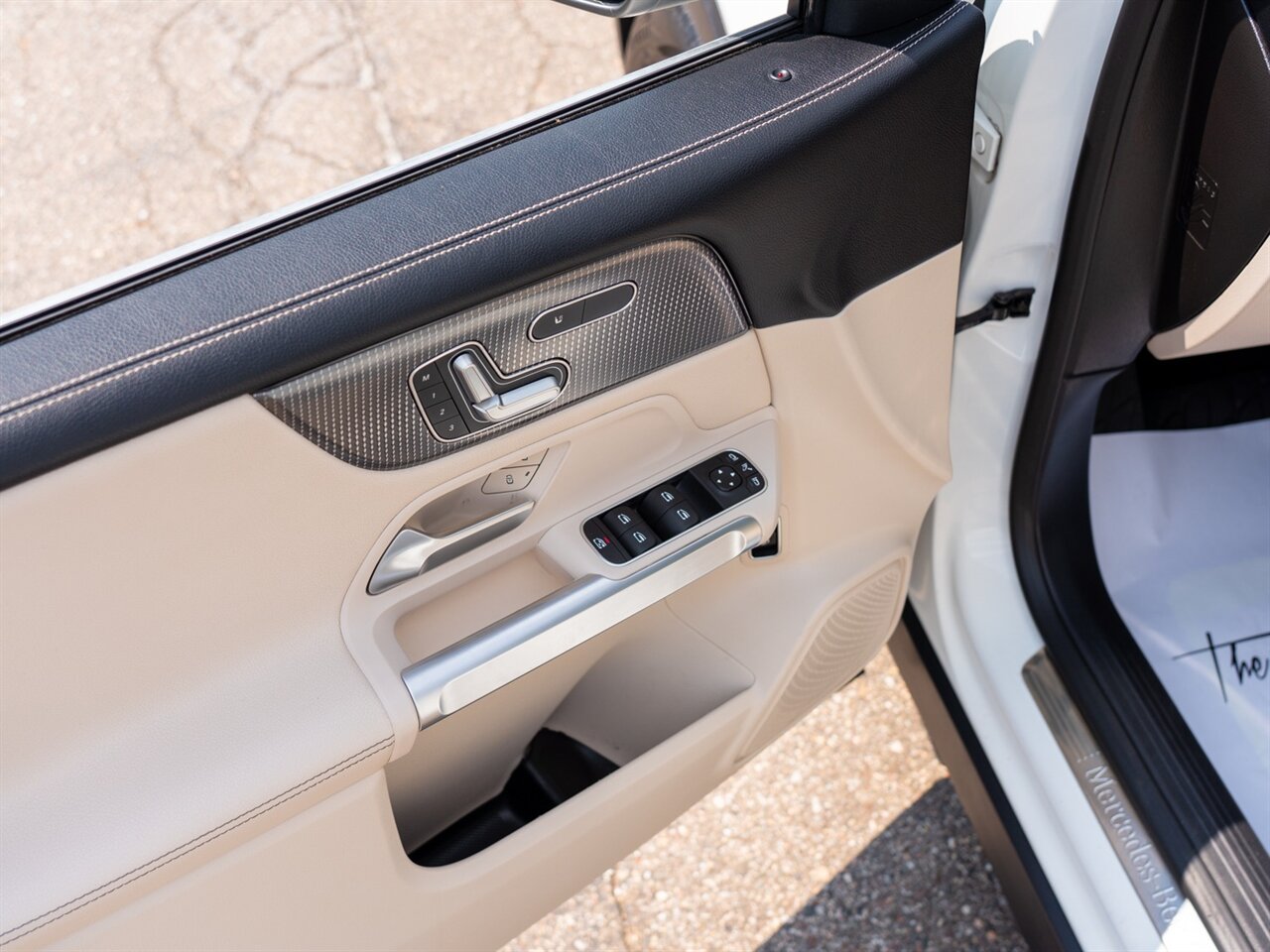 2021 Mercedes-Benz GLB GLB 250 4MATIC   - Photo 15 - Washington, MI 48094