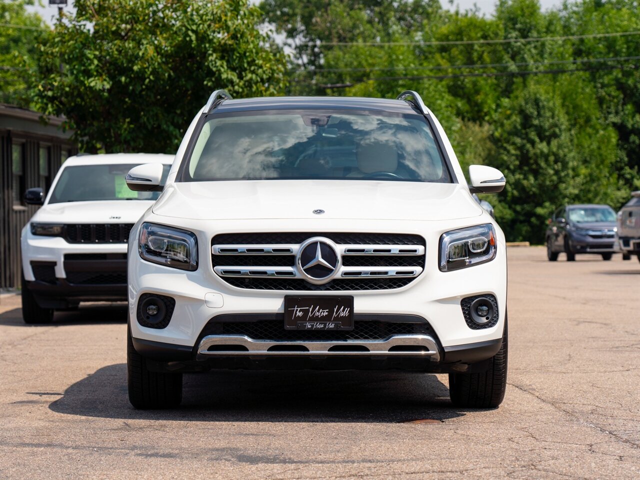 2021 Mercedes-Benz GLB GLB 250 4MATIC   - Photo 2 - Washington, MI 48094
