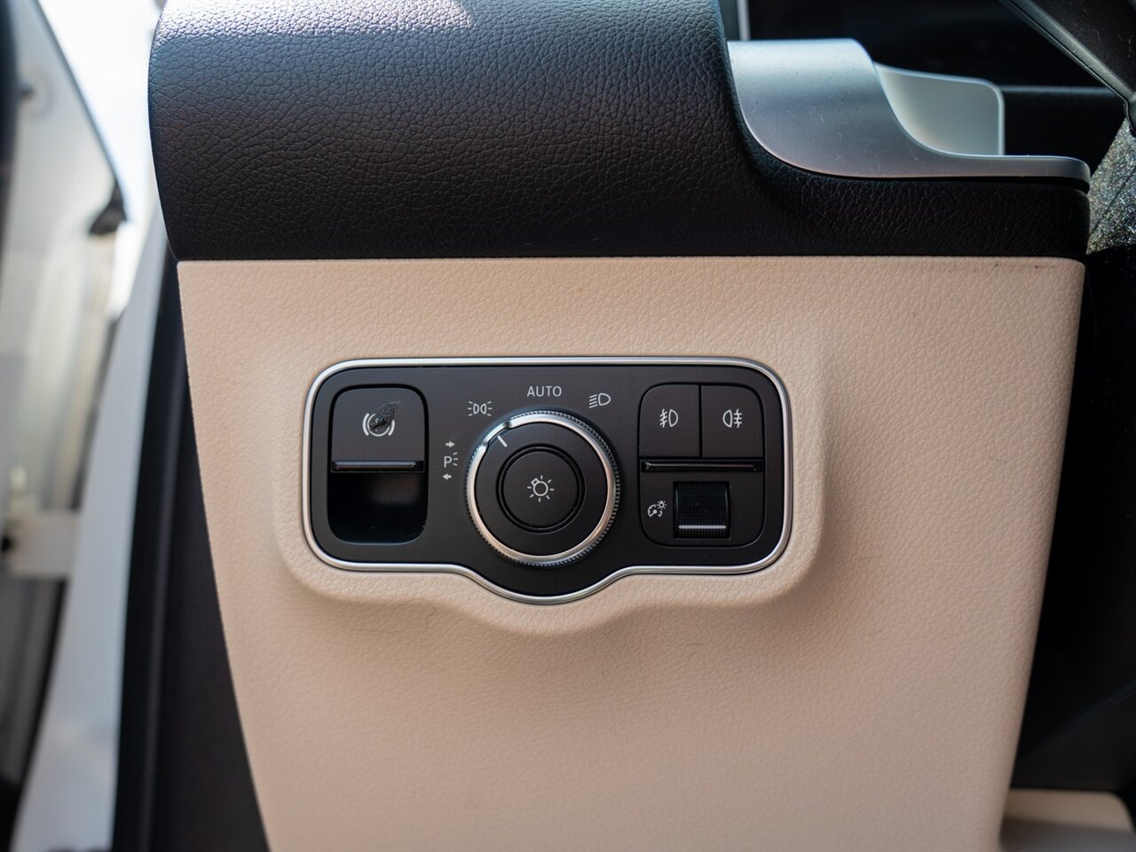 2021 Mercedes-Benz GLB GLB 250 4MATIC   - Photo 36 - Washington, MI 48094