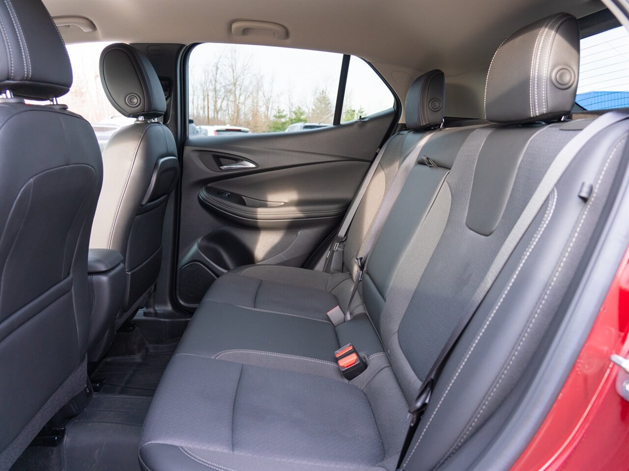 2022 Buick Encore GX Select   - Photo 21 - Washington, MI 48094
