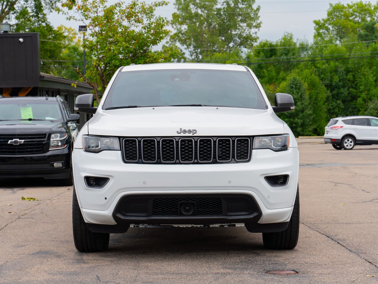 2021 Jeep Grand Cherokee 80th Anniversary Edition   - Photo 2 - Washington, MI 48094