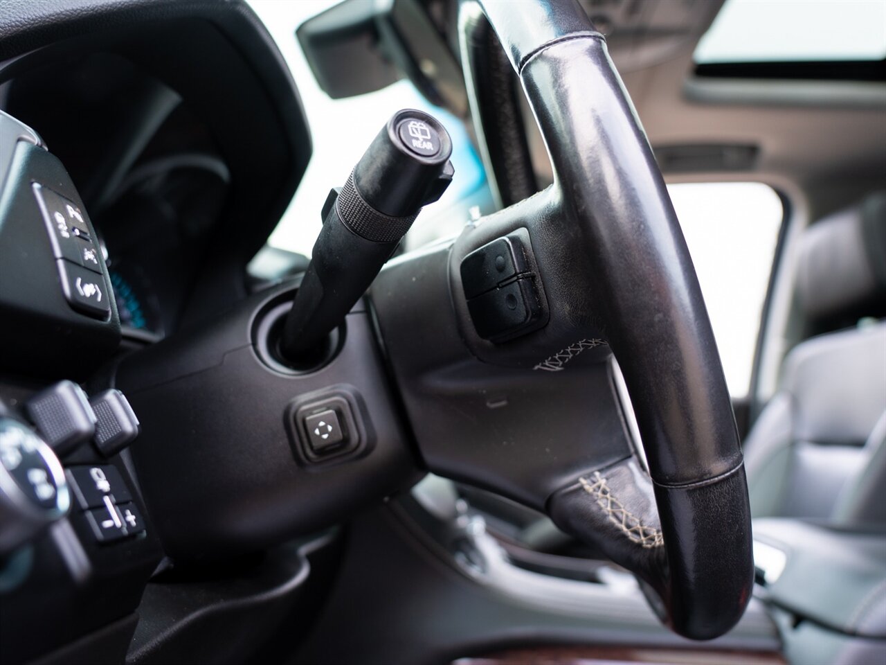 2019 GMC Yukon SLT   - Photo 48 - Washington, MI 48094