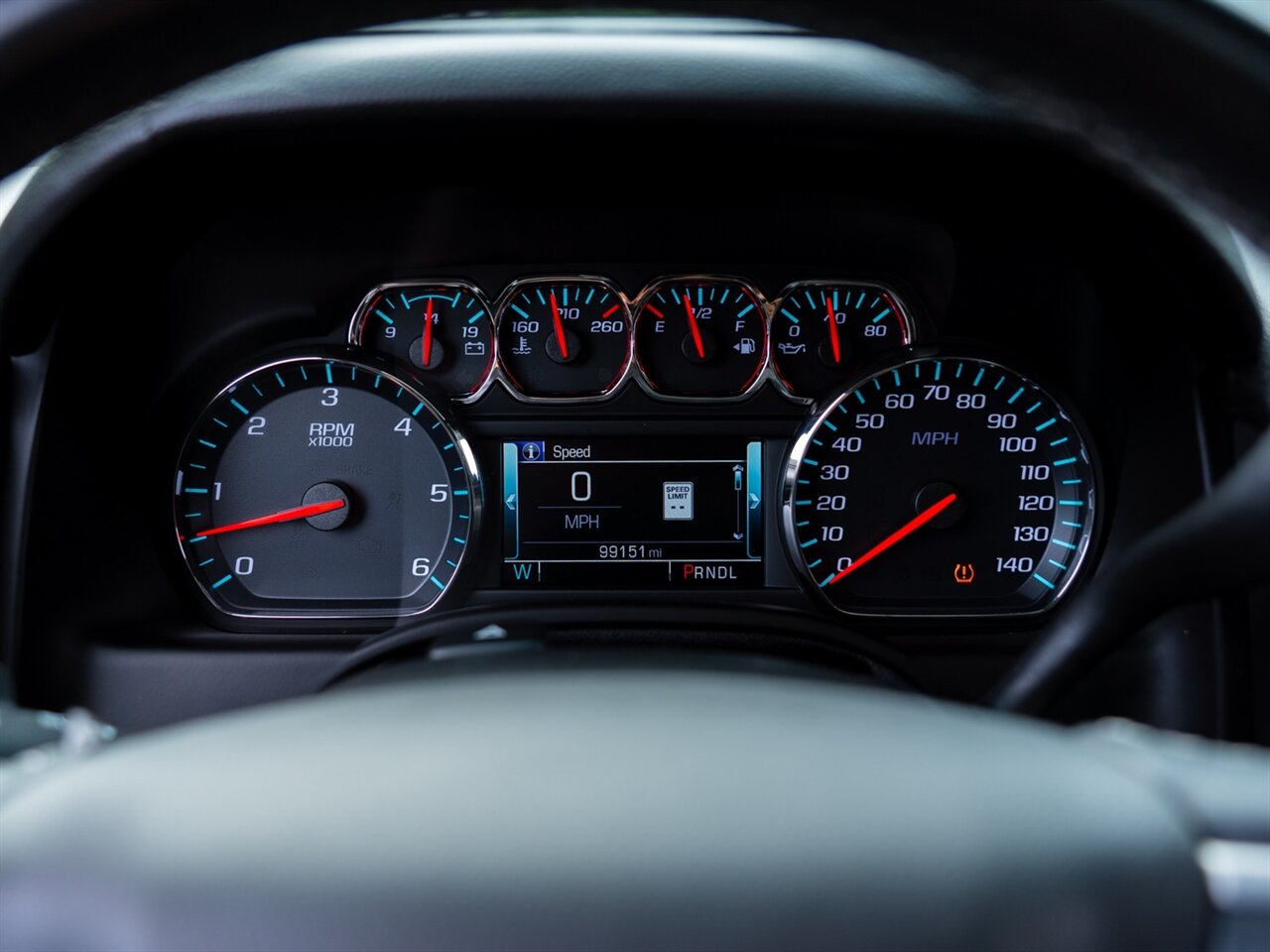 2019 GMC Yukon SLT   - Photo 33 - Washington, MI 48094