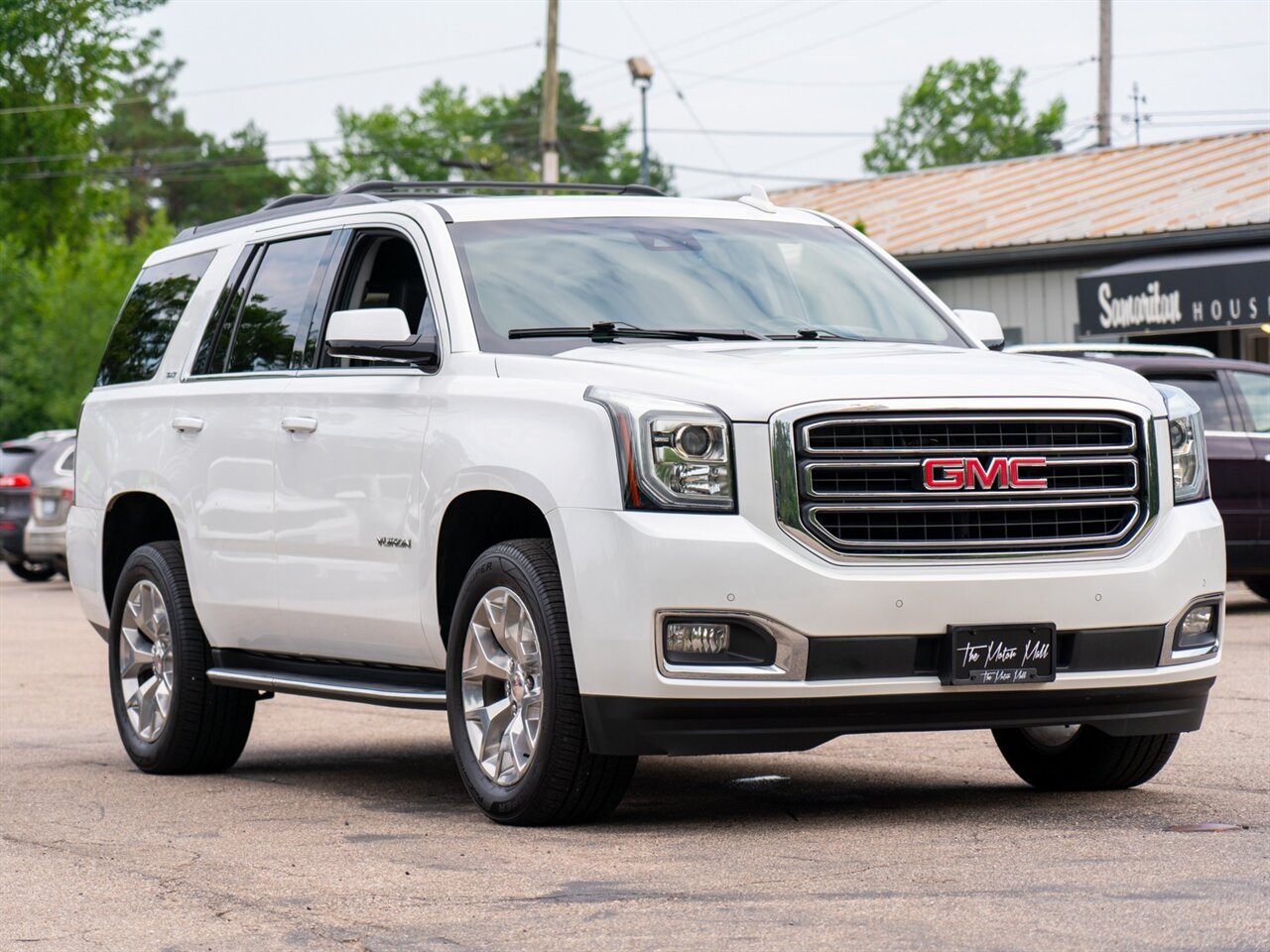 2019 GMC Yukon SLT   - Photo 3 - Washington, MI 48094