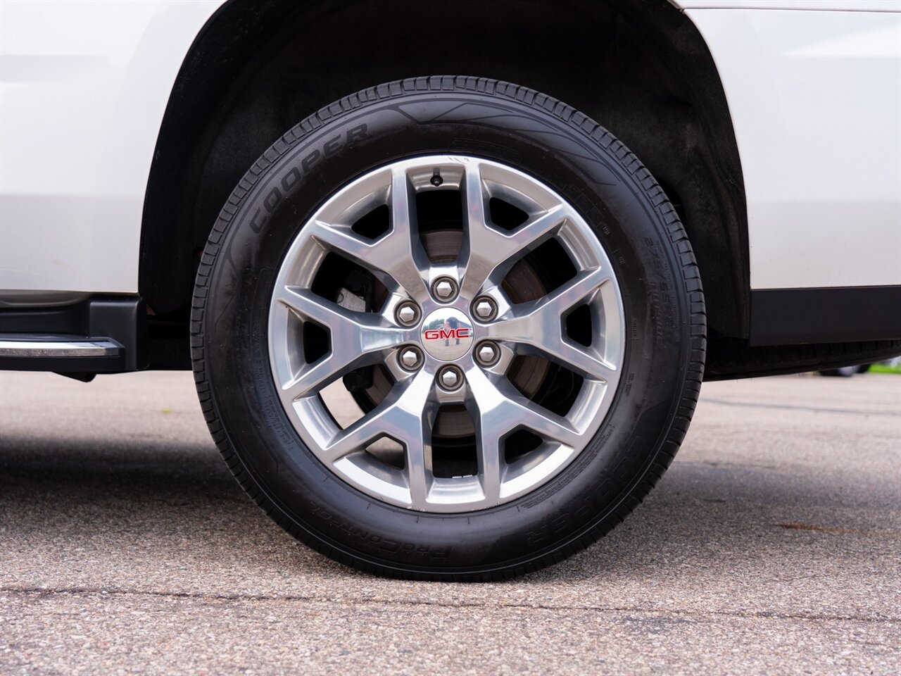 2019 GMC Yukon SLT   - Photo 53 - Washington, MI 48094