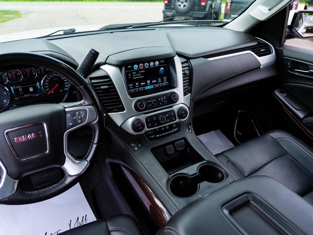2019 GMC Yukon SLT   - Photo 41 - Washington, MI 48094
