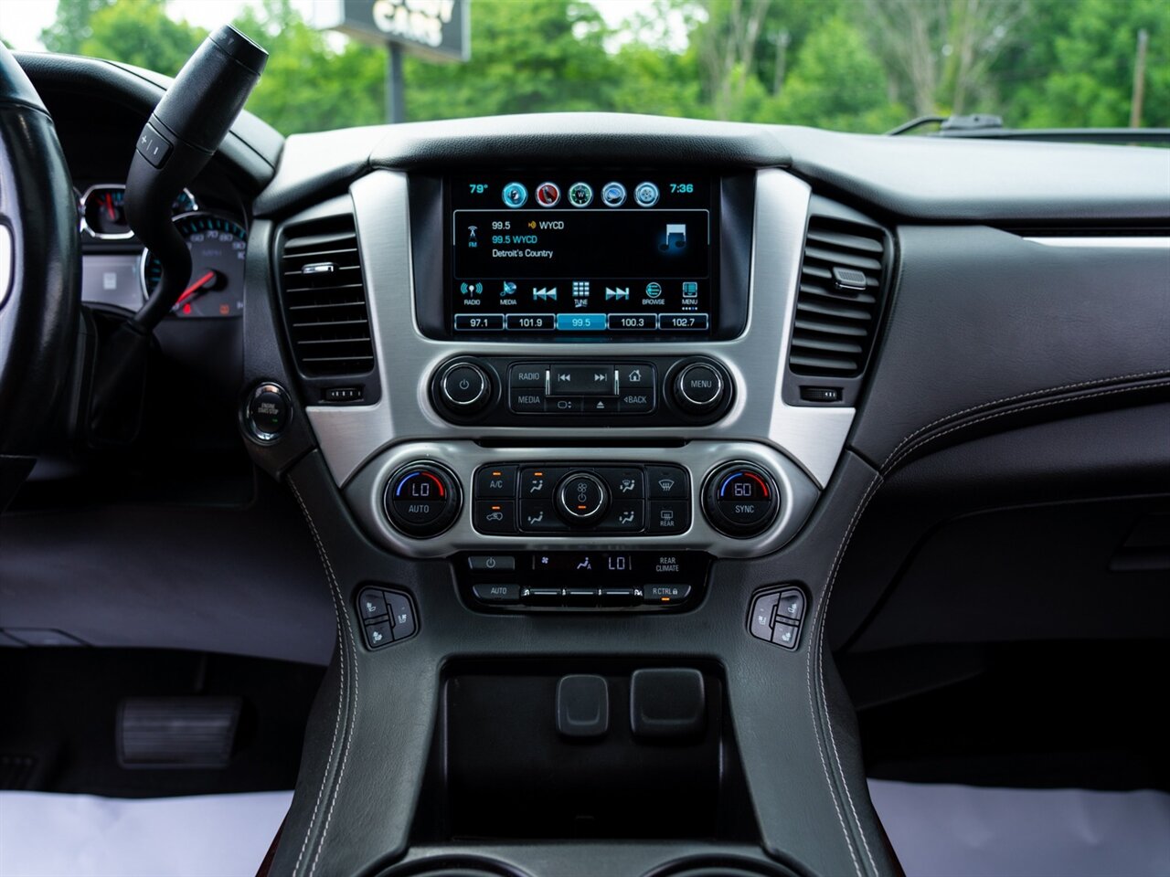 2019 GMC Yukon SLT   - Photo 38 - Washington, MI 48094
