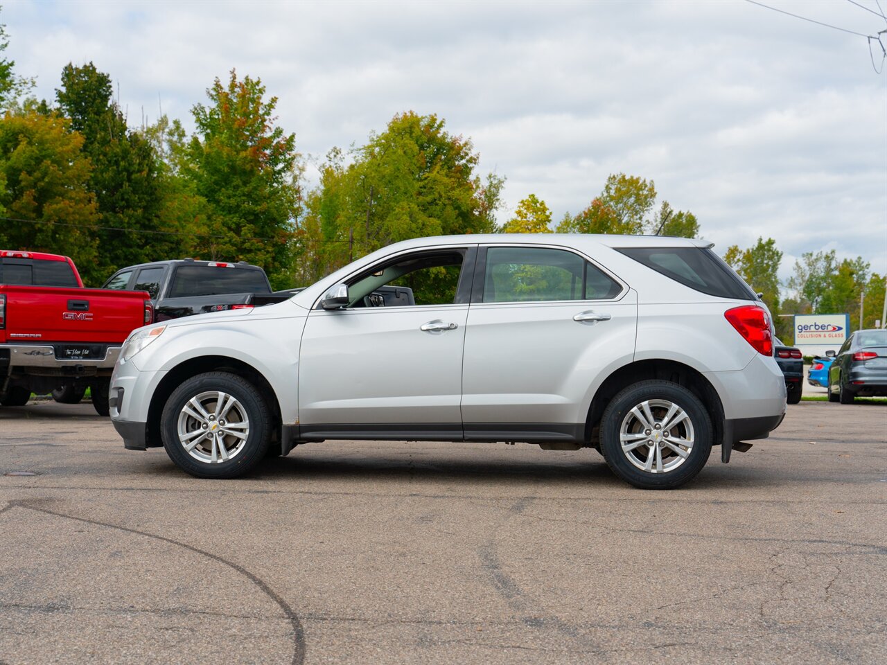 2013 Chevrolet Equinox LS   - Photo 8 - Washington, MI 48094