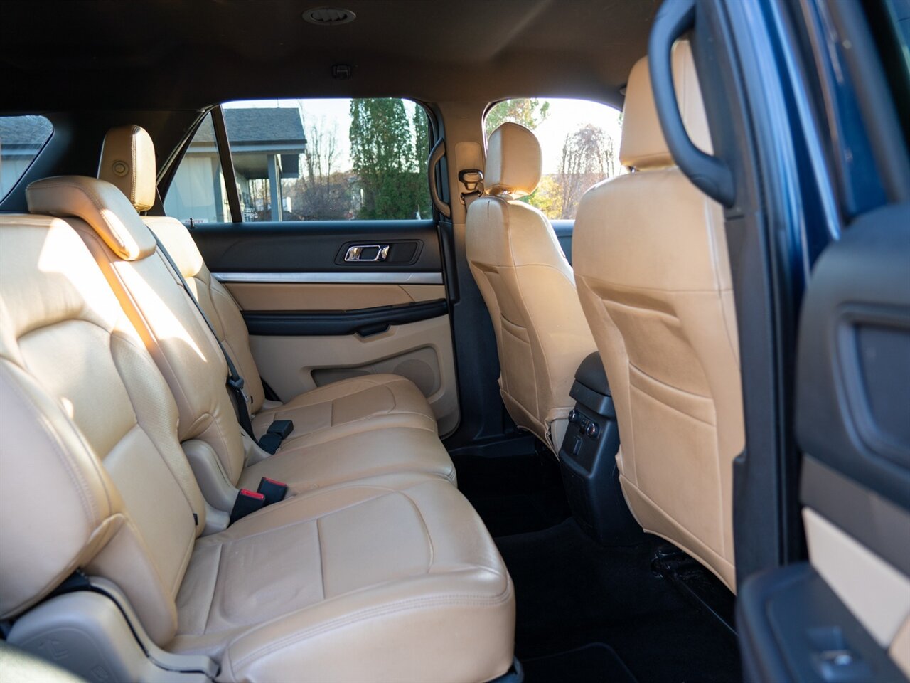 2017 Ford Explorer   - Photo 19 - Washington, MI 48094