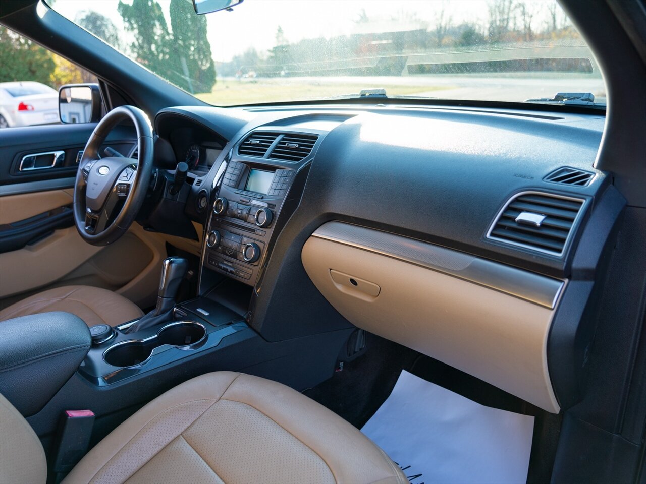 2017 Ford Explorer   - Photo 17 - Washington, MI 48094