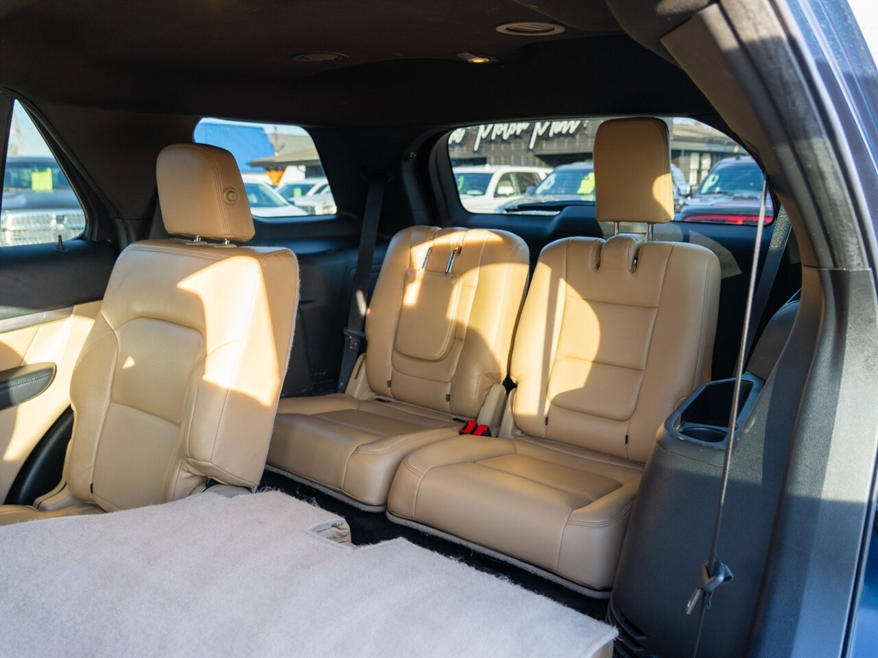 2017 Ford Explorer   - Photo 21 - Washington, MI 48094