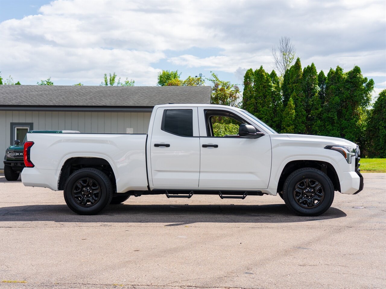 2022 Toyota Tundra SR - Photo 4 - Washington, MI 48094