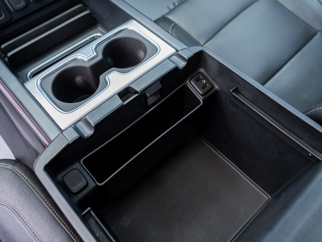 2018 GMC Sierra 1500 SLT - Photo 41 - Washington, MI 48094