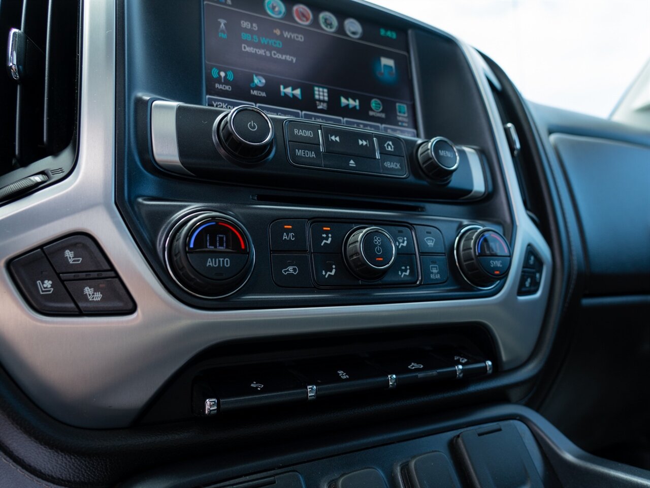 2018 GMC Sierra 1500 SLT - Photo 35 - Washington, MI 48094