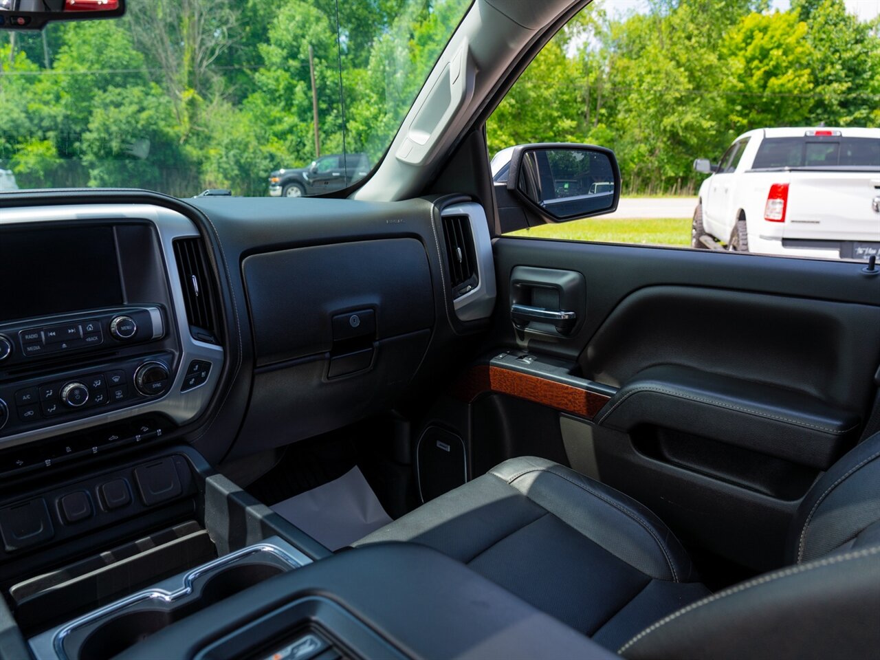 2018 GMC Sierra 1500 SLT - Photo 28 - Washington, MI 48094