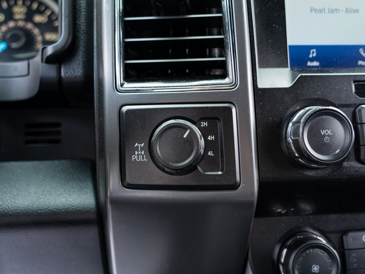 2020 Ford F-150 XLT   - Photo 32 - Washington, MI 48094