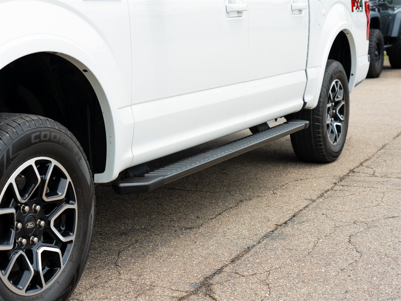 2020 Ford F-150 XLT   - Photo 13 - Washington, MI 48094