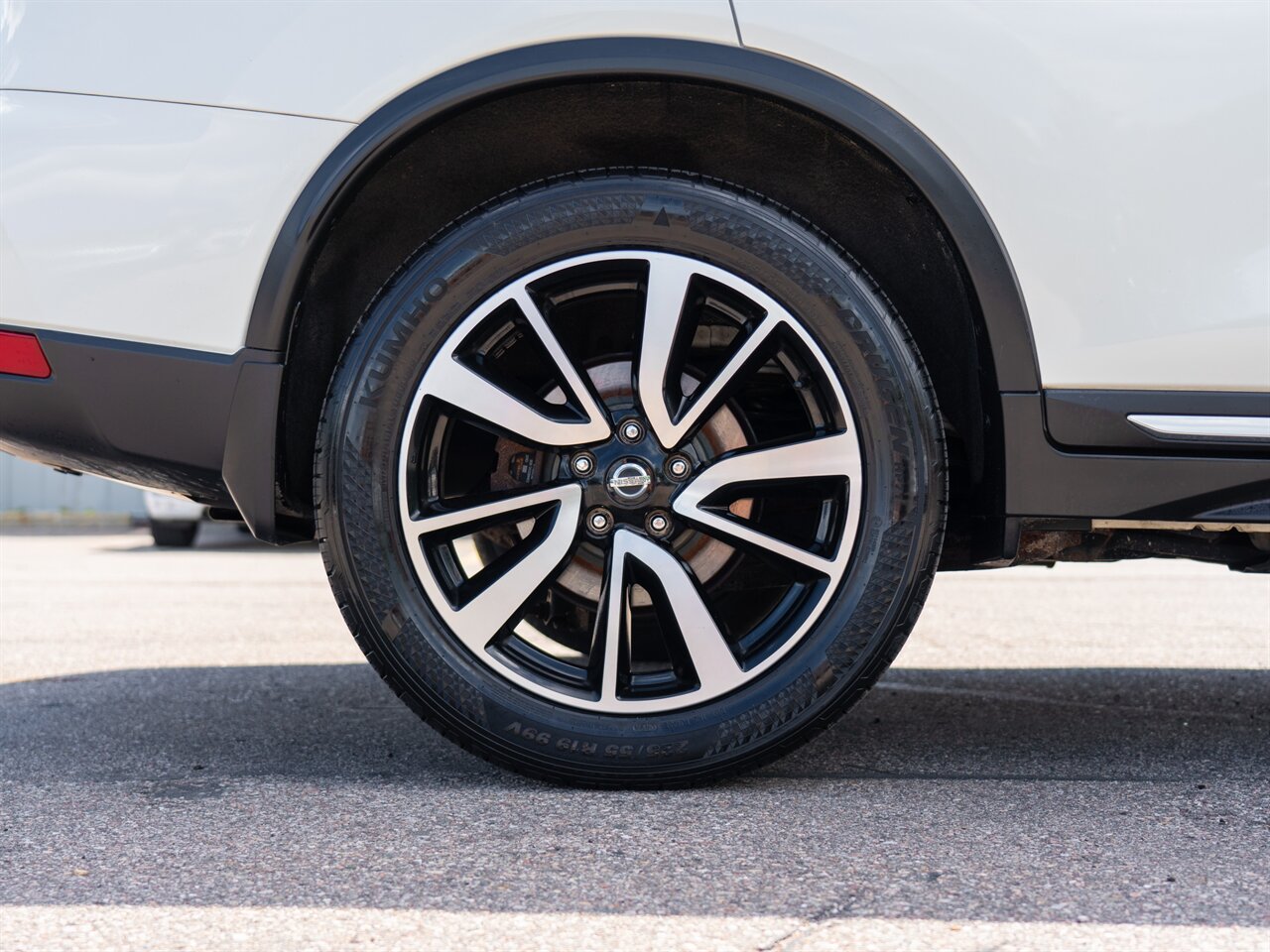 2017 Nissan Rogue SL photo 43