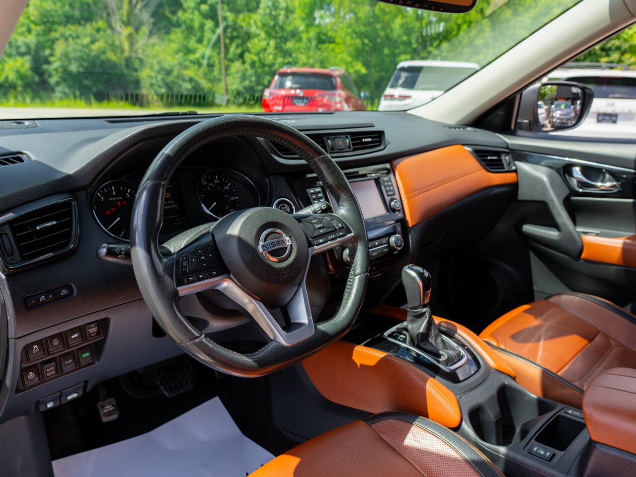 2017 Nissan Rogue SL photo 17