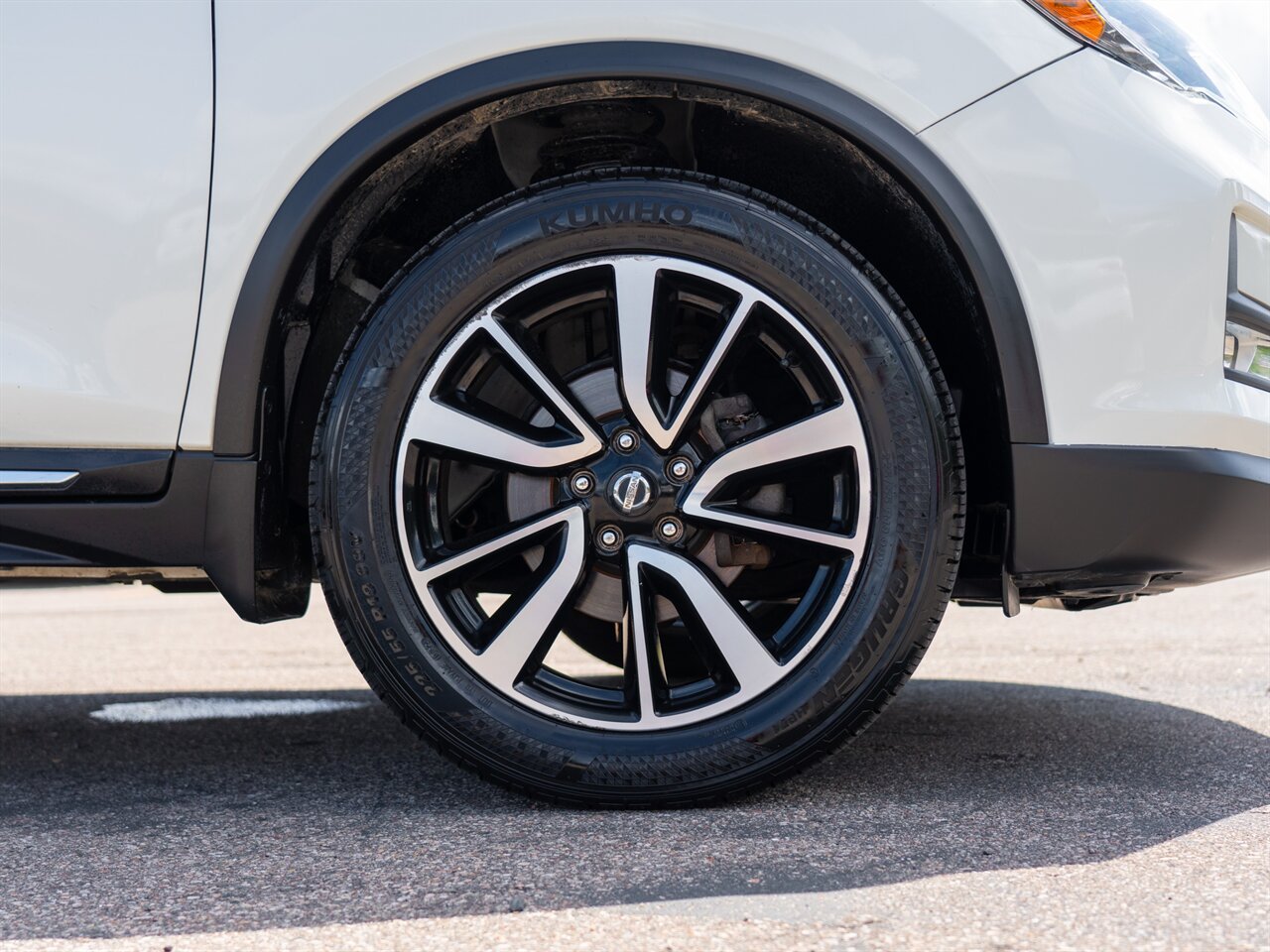 2017 Nissan Rogue SL photo 42