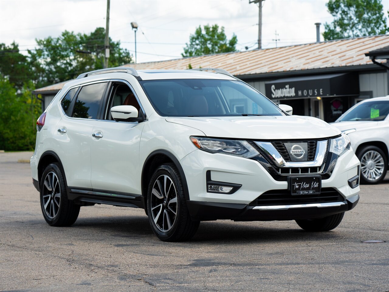 2017 Nissan Rogue SL photo 3