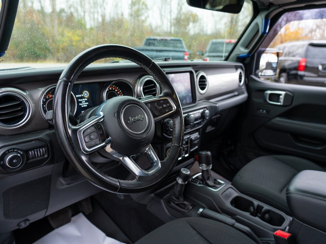2020 Jeep Wrangler Unlimited Sahara   - Photo 16 - Washington, MI 48094