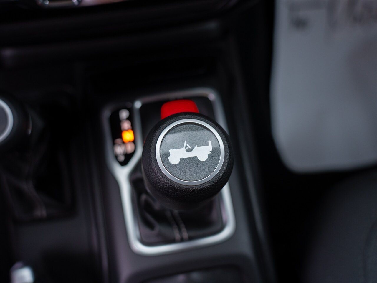 2020 Jeep Wrangler Unlimited Sahara   - Photo 37 - Washington, MI 48094