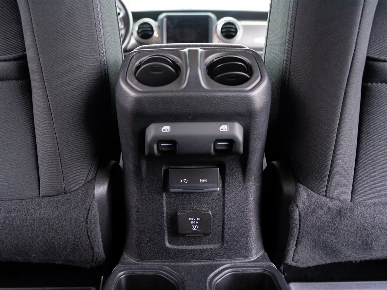 2020 Jeep Wrangler Unlimited Sahara   - Photo 21 - Washington, MI 48094