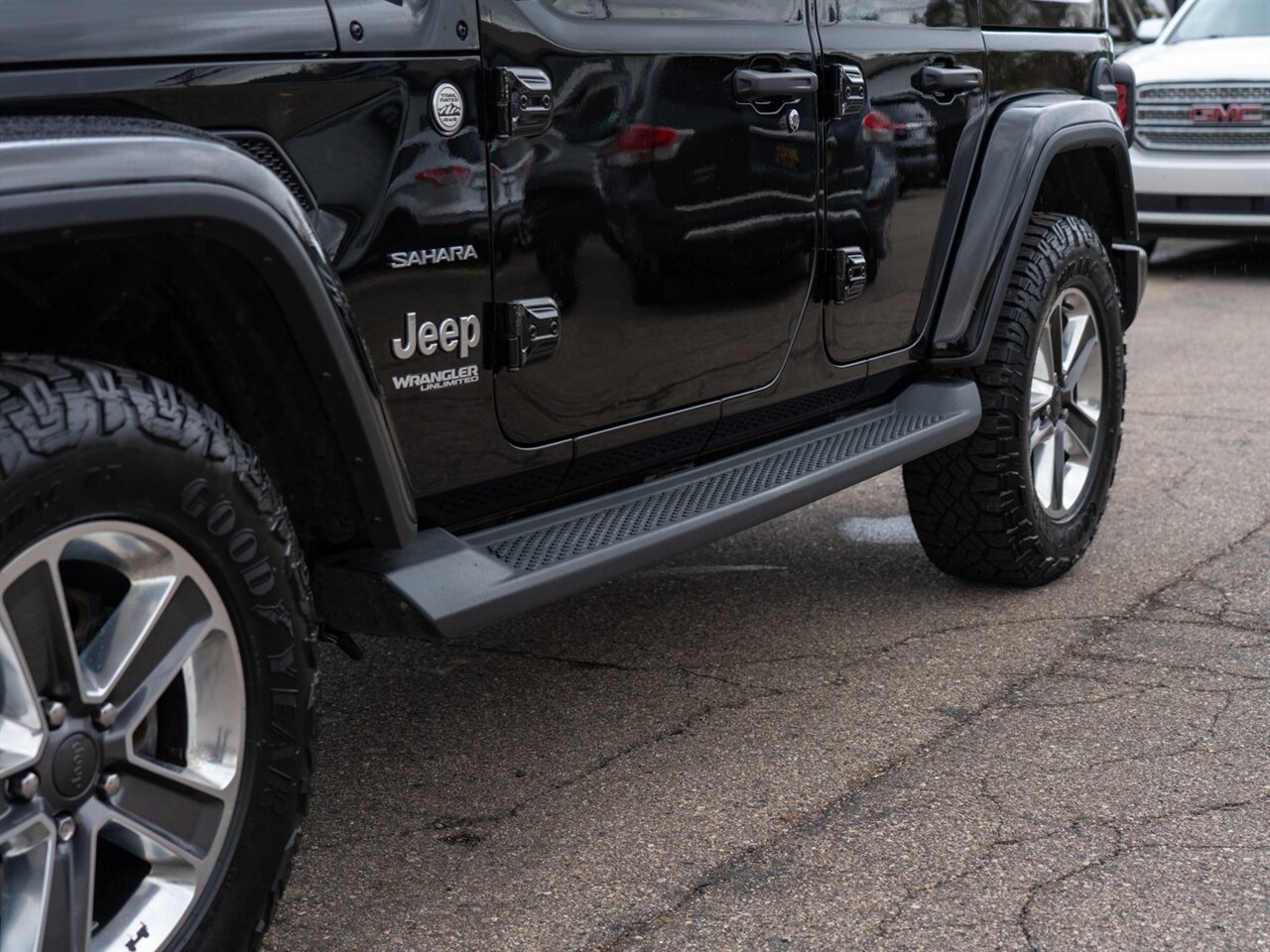 2020 Jeep Wrangler Unlimited Sahara   - Photo 11 - Washington, MI 48094