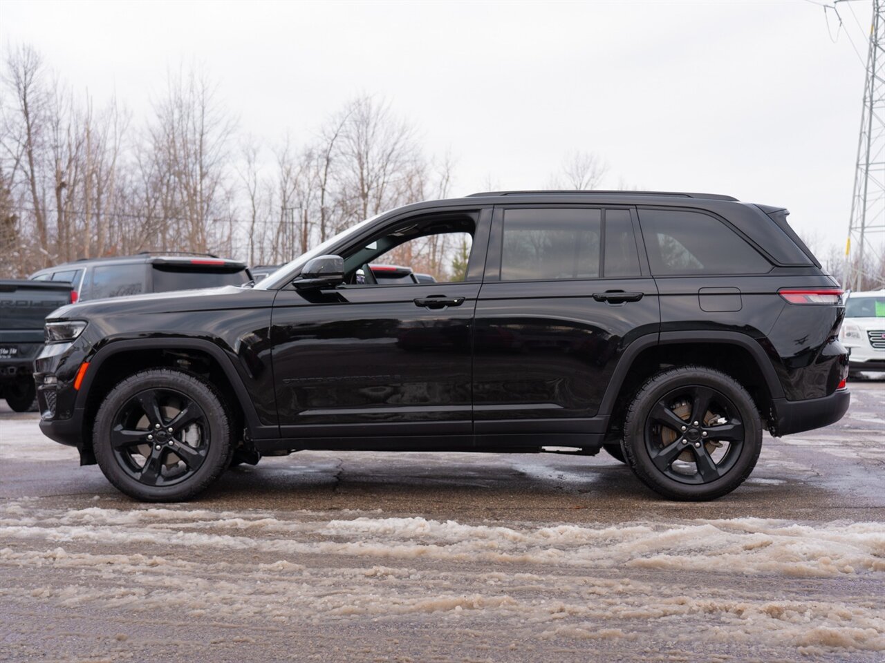 2024 Jeep Grand Cherokee Limited   - Photo 9 - Washington, MI 48094