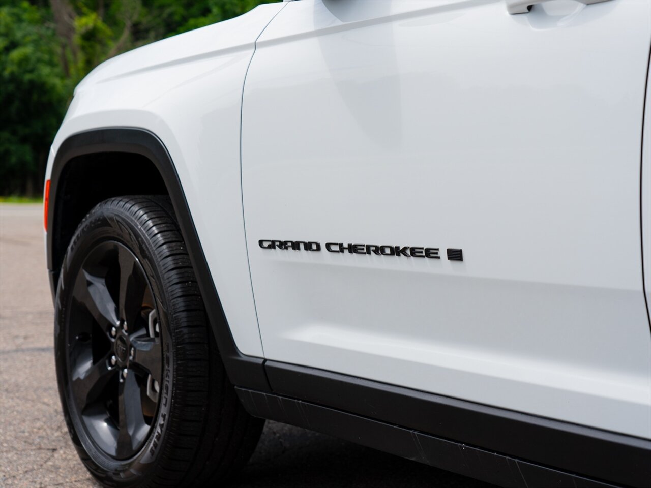 2023 Jeep Grand Cherokee L Altitude   - Photo 11 - Washington, MI 48094