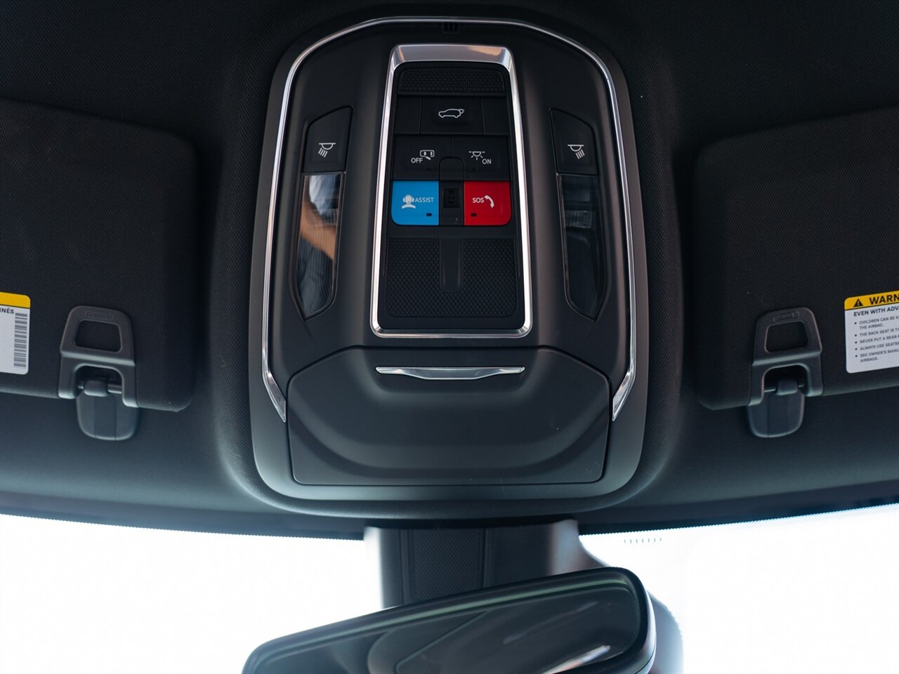 2023 Jeep Grand Cherokee L Altitude   - Photo 40 - Washington, MI 48094