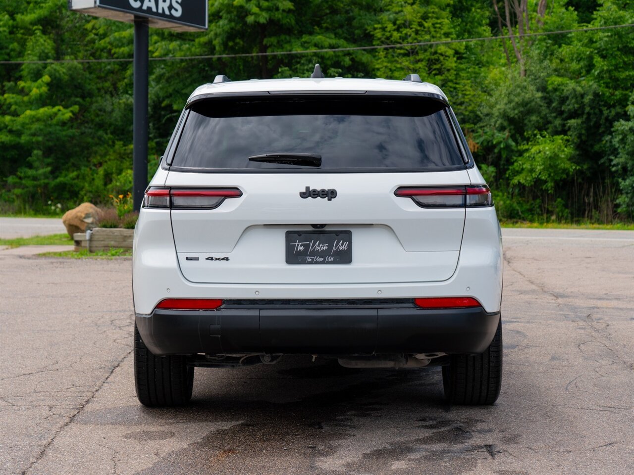 2023 Jeep Grand Cherokee L Altitude   - Photo 6 - Washington, MI 48094
