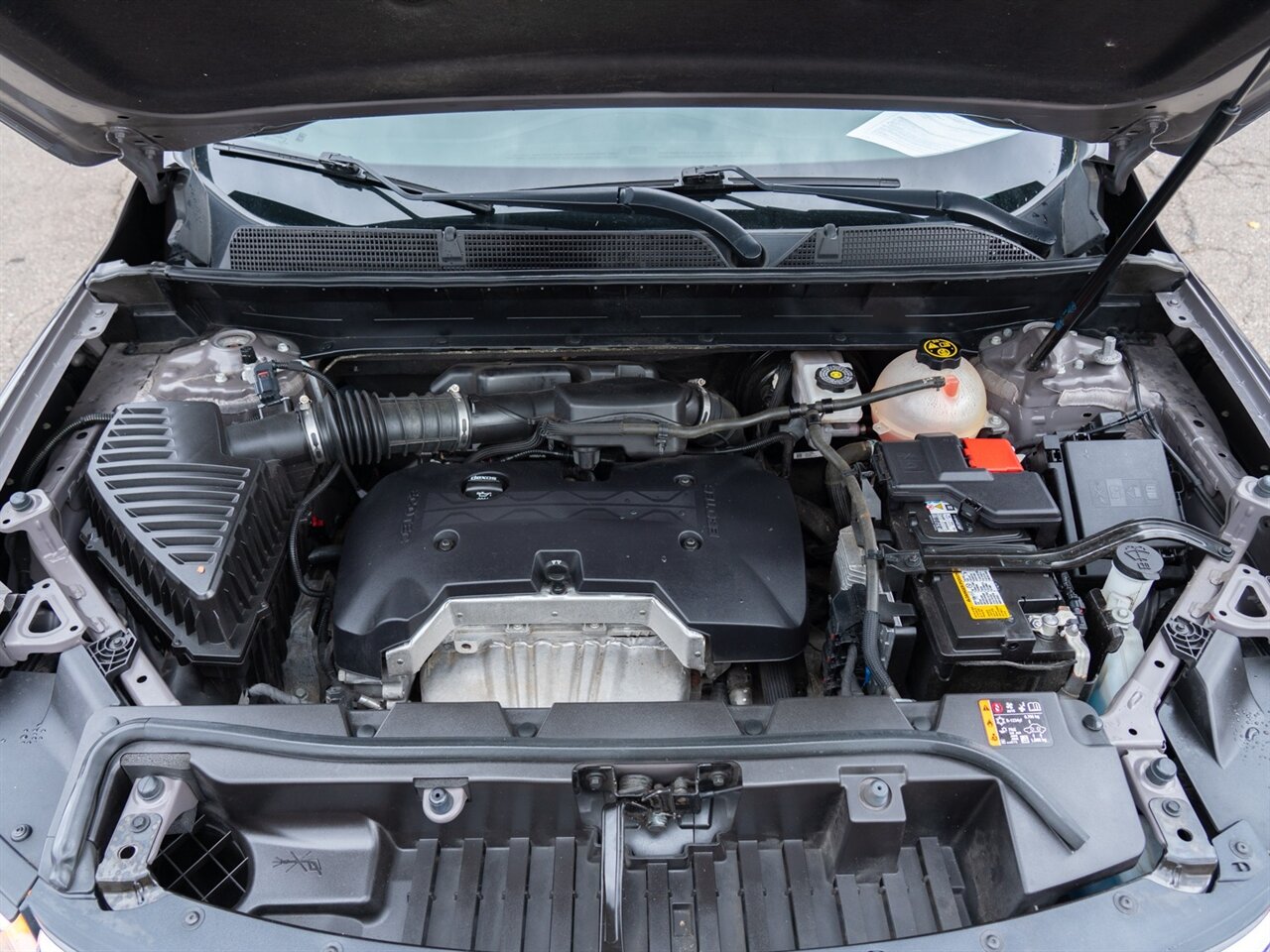 2020 GMC Acadia SLE - Photo 14 - Washington, MI 48094