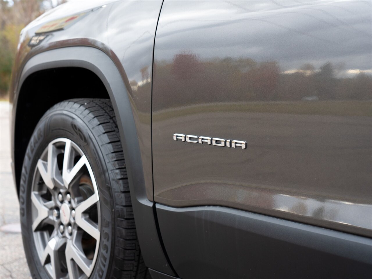 2020 GMC Acadia SLE - Photo 12 - Washington, MI 48094