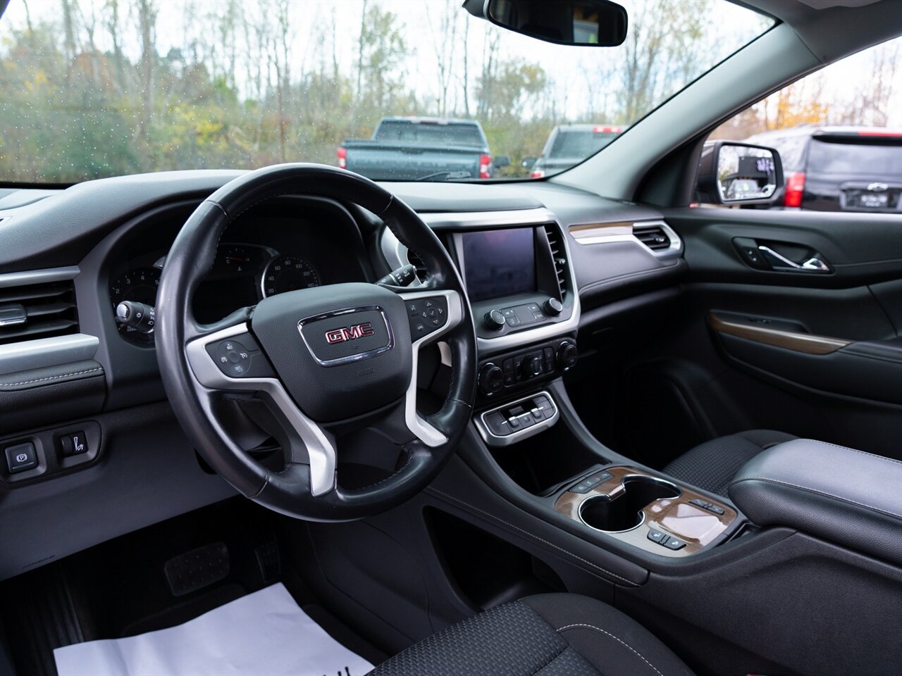 2020 GMC Acadia SLE - Photo 19 - Washington, MI 48094