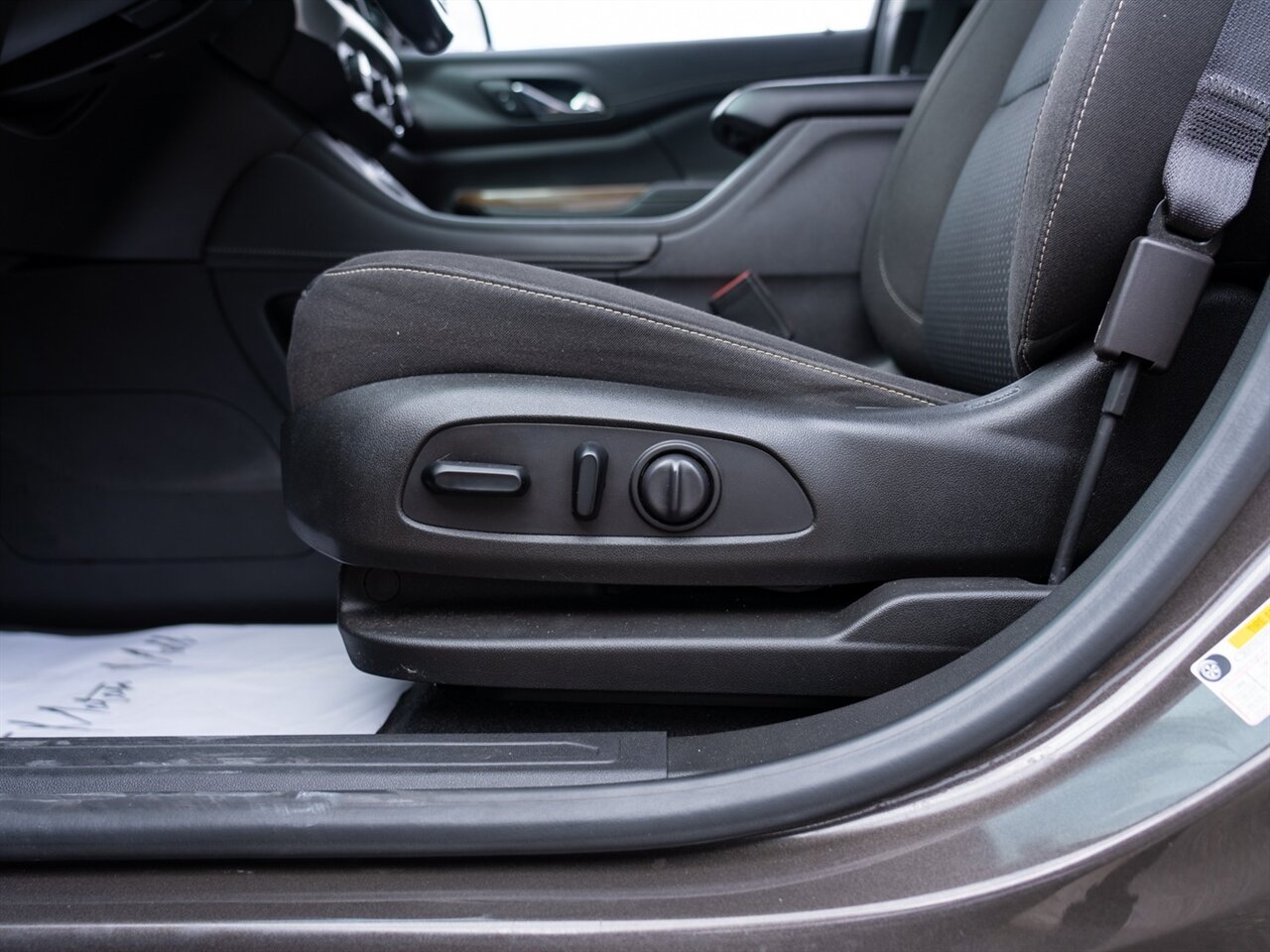 2020 GMC Acadia SLE - Photo 17 - Washington, MI 48094