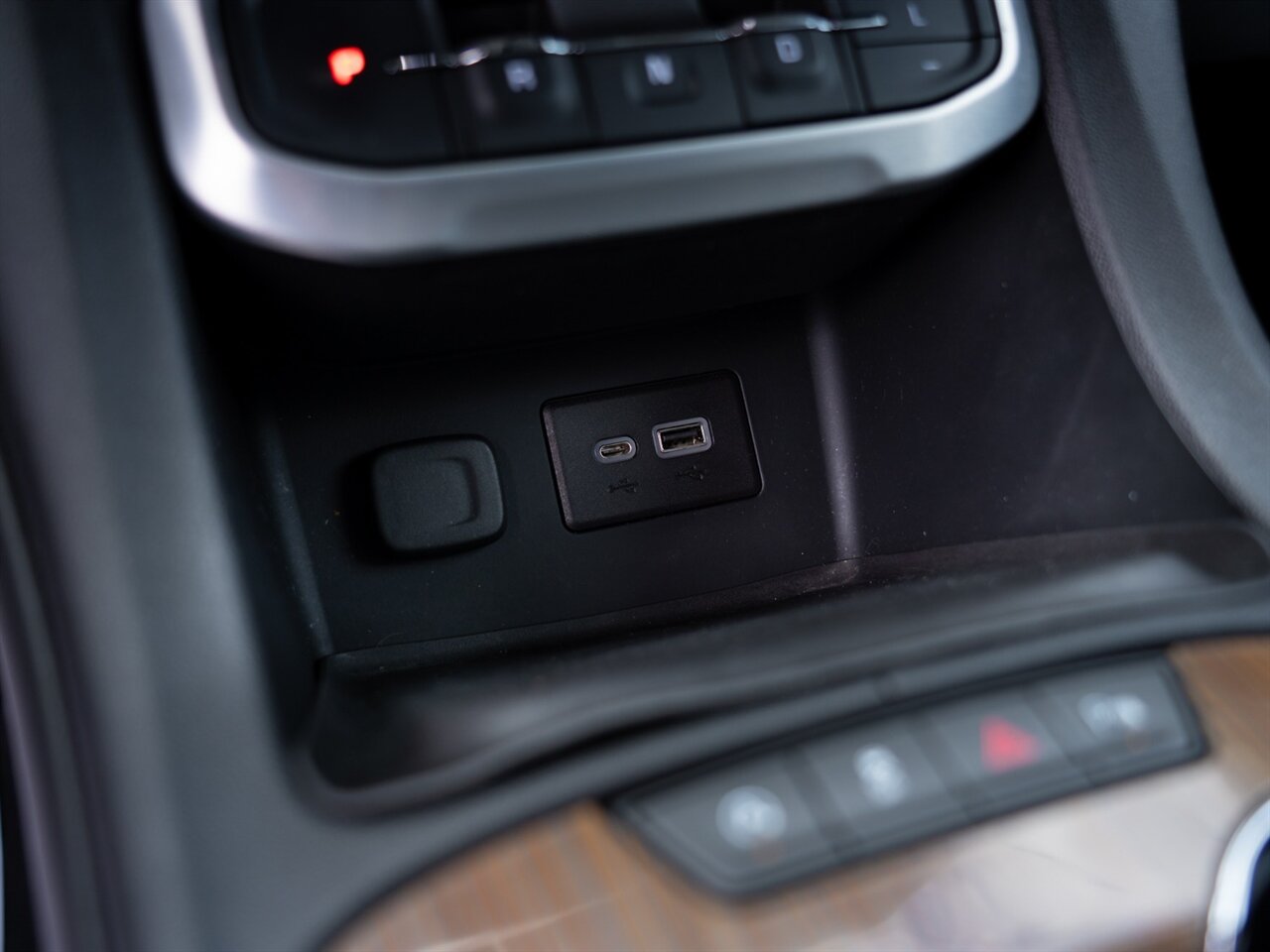 2020 GMC Acadia SLE - Photo 41 - Washington, MI 48094