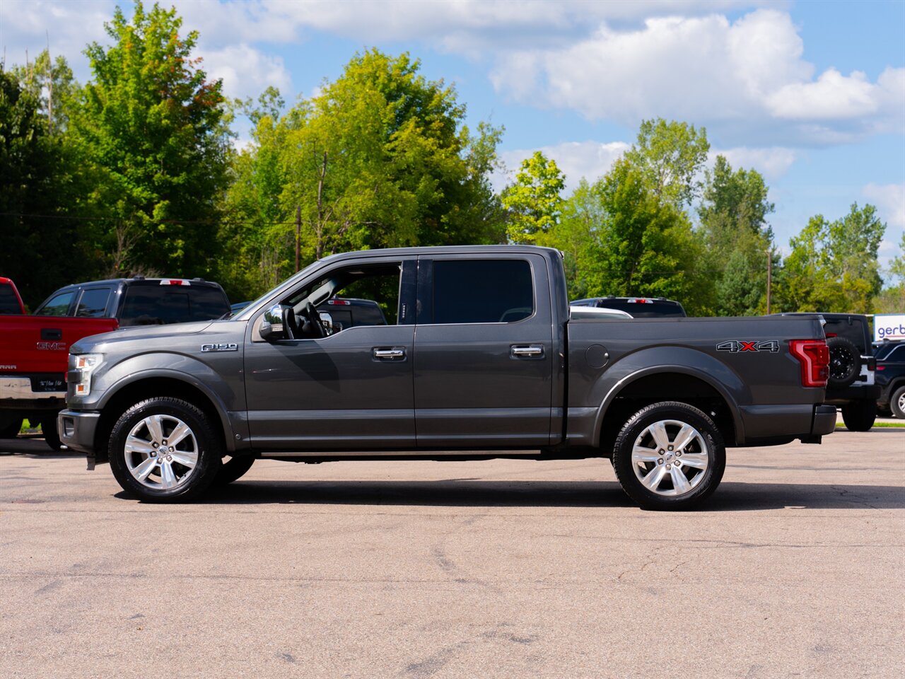 2016 Ford F-150 Platinum   - Photo 8 - Washington, MI 48094