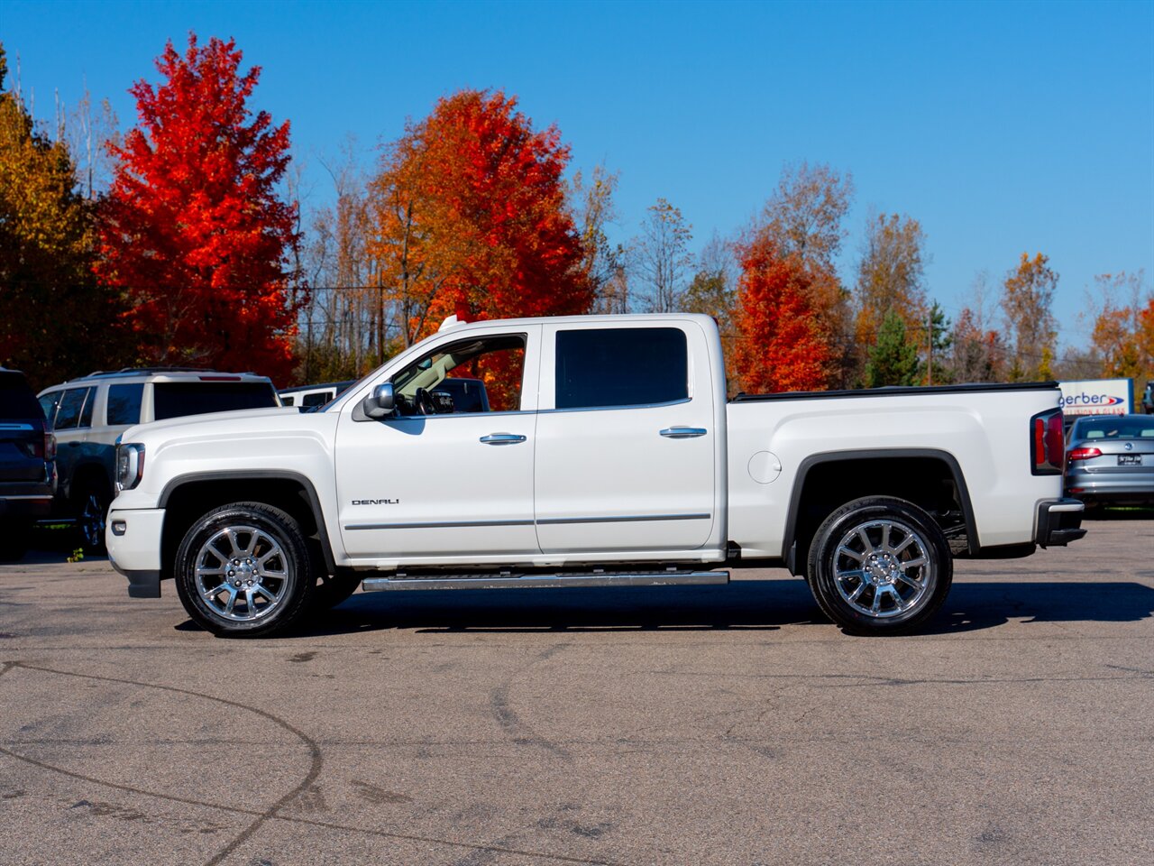 2017 GMC Sierra 1500 Denali   - Photo 8 - Washington, MI 48094