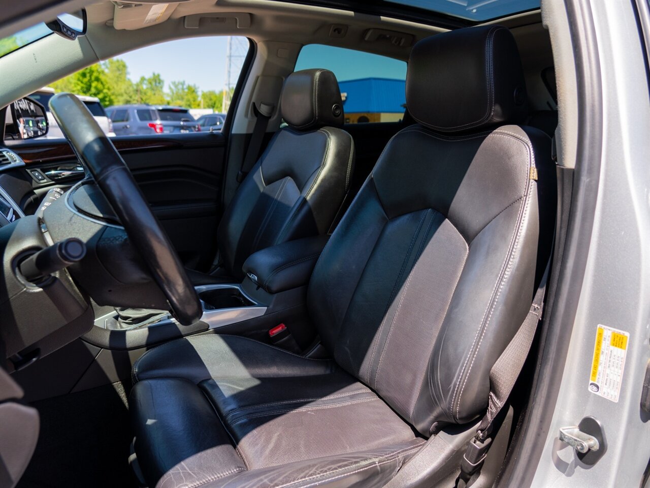 2015 Cadillac SRX Luxury Collection - Photo 14 - Washington, MI 48094